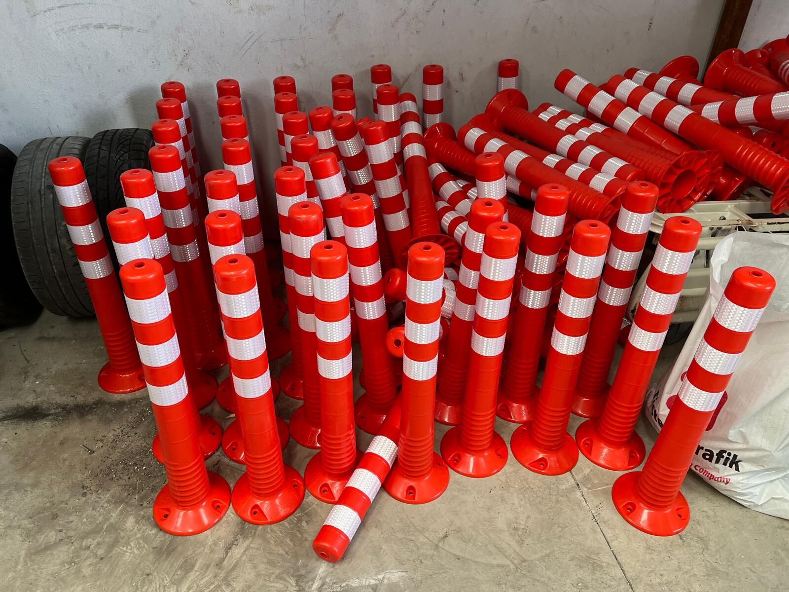 Esnek Delinatör 100 cm x100 mm TPU (Soketli)