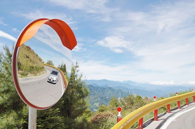 Otopark Giriş Çıkış Aynası Güvenlik Aynası Bombeli Trafik Güvenlik Aynası 80 cm